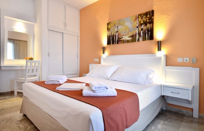 troulos_hotel51