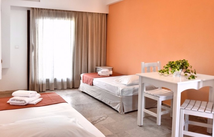 troulos_hotel54